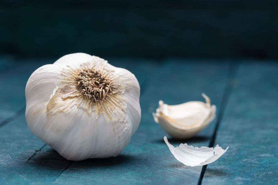 garlic for parasites