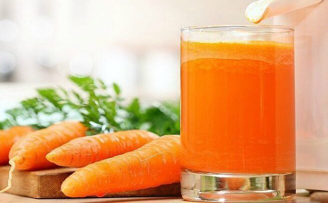 Carrot-honey juice for the treatment of worms in children