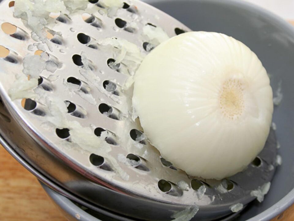 Grated onion can expel parasites from the human body